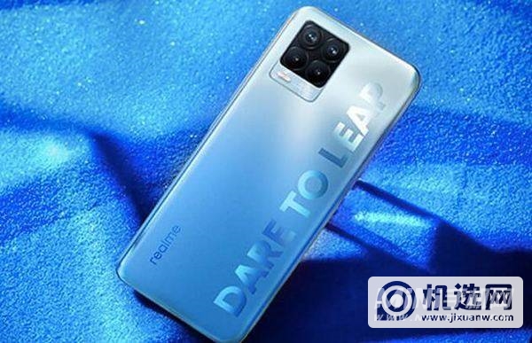 Realme8pro和Realme8的区别是什么-哪款手机更值得入手参数对比