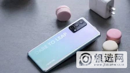 realmeQ3Pro狂欢版和红米k40哪个好-买哪个更划算