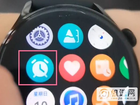 华为watch3Pro怎么设闹钟-闹钟怎么添加