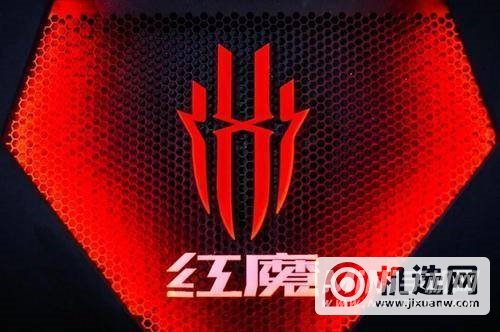 红魔7Pro透明版和普通版有什么区别-哪款手机更加值得入手