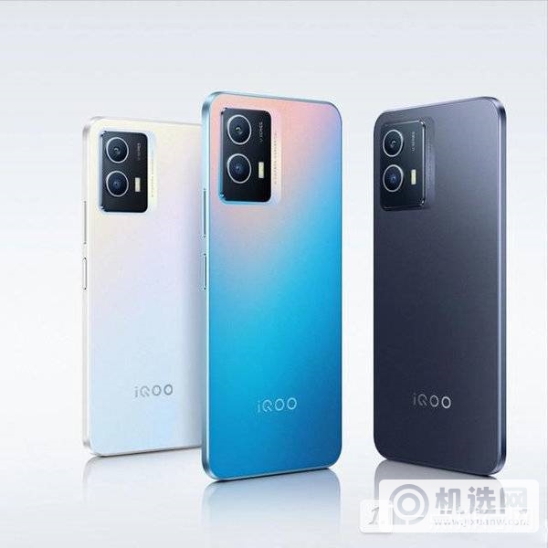 iQOOU5和荣耀X30区别-iQOOU5和荣耀X30哪个好