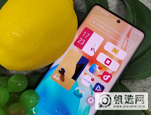 vivos15和opporeno8区别大吗-手机配置分析-怎么选择